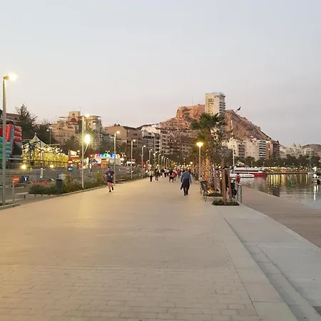 Guesthouse Central Guest house Alicante