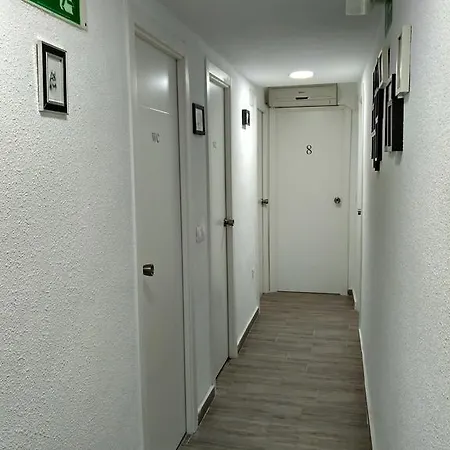 Πανσιόν Guesthouse Central