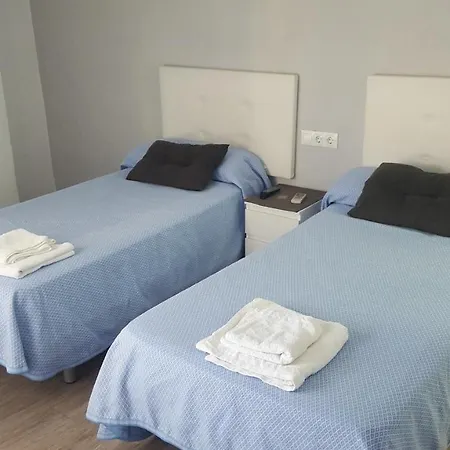 Guesthouse Central 3* 알리칸테
