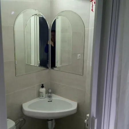 Guesthouse Central 게스트하우스