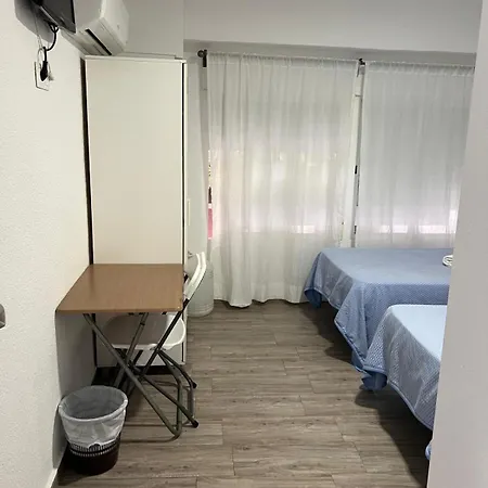 Guesthouse Central 3*