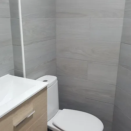 Guesthouse Central 3*