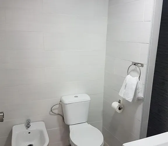 Guesthouse Central בית הארחה