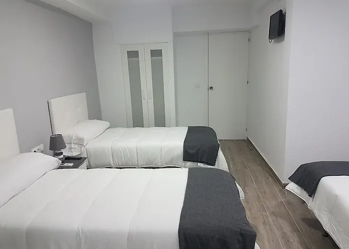 Guesthouse Central בית הארחה